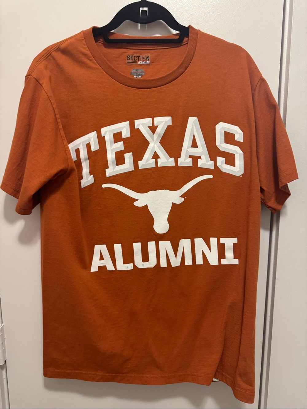 Texas Longhorns Alumni T-Shirt Men’s Medium Burnt Orange Section 101 Majestic UT